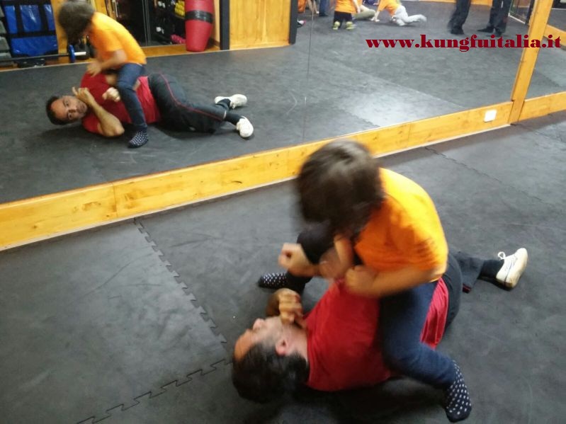 Kung Fu Caserta Italia Kung Fu per bambini, uomini e donne, accademia di arti marziali wing tjun, wing chun, tai chi, mma, muay thai, pilates www.kungfuitalia.it (1)